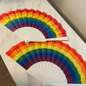 Pride fans - set of two